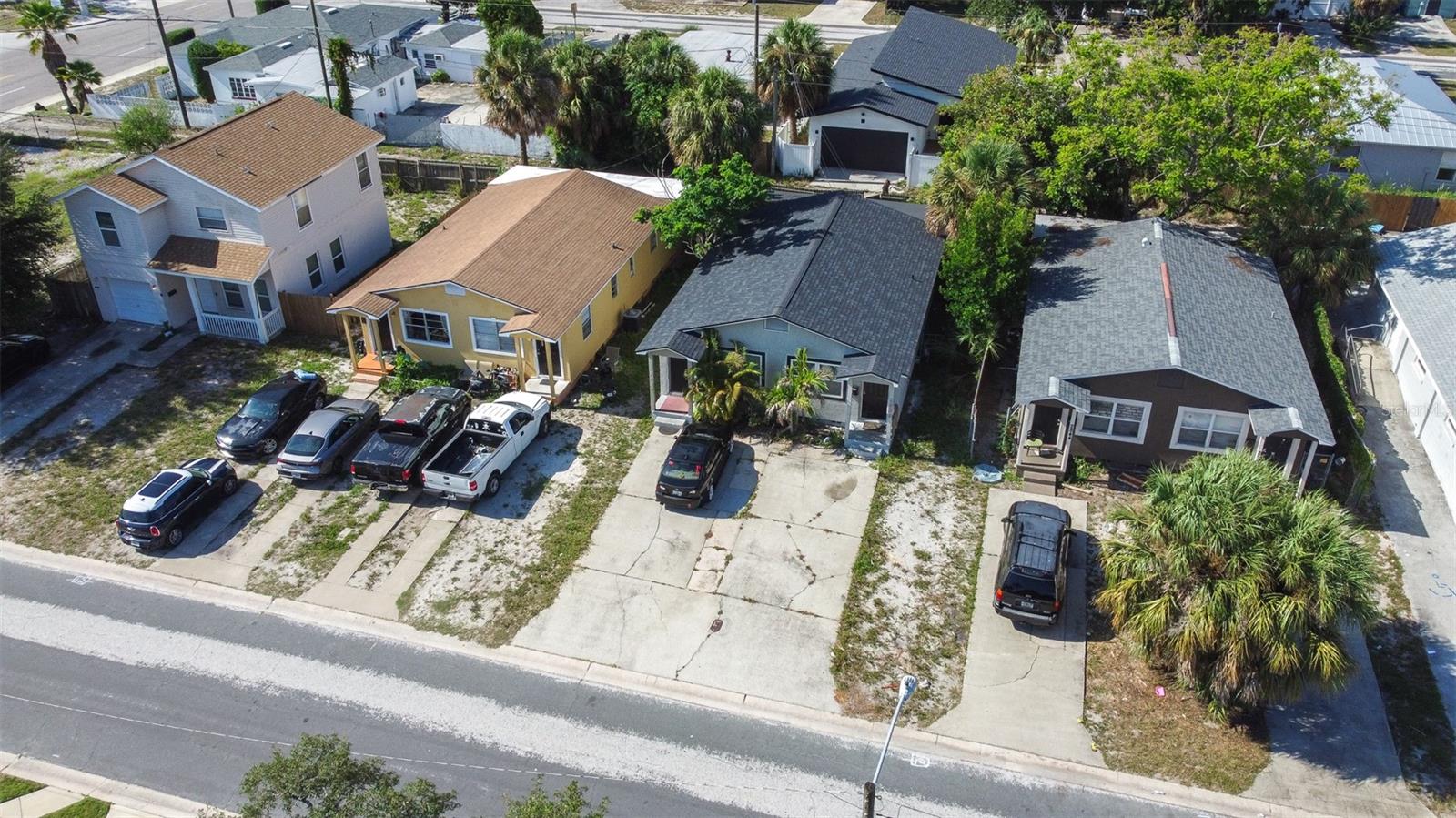 EAST ROSELAWN - Residential Income