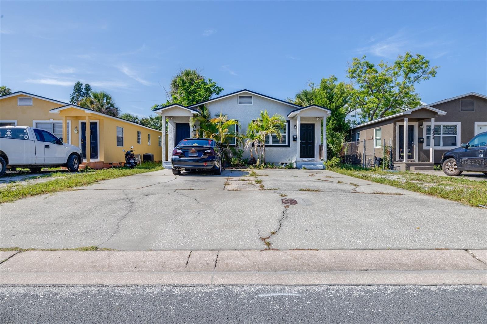 EAST ROSELAWN - Residential Income