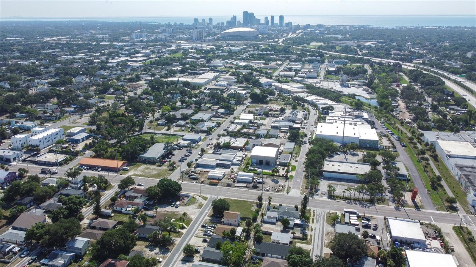 EAST ROSELAWN - Residential Income