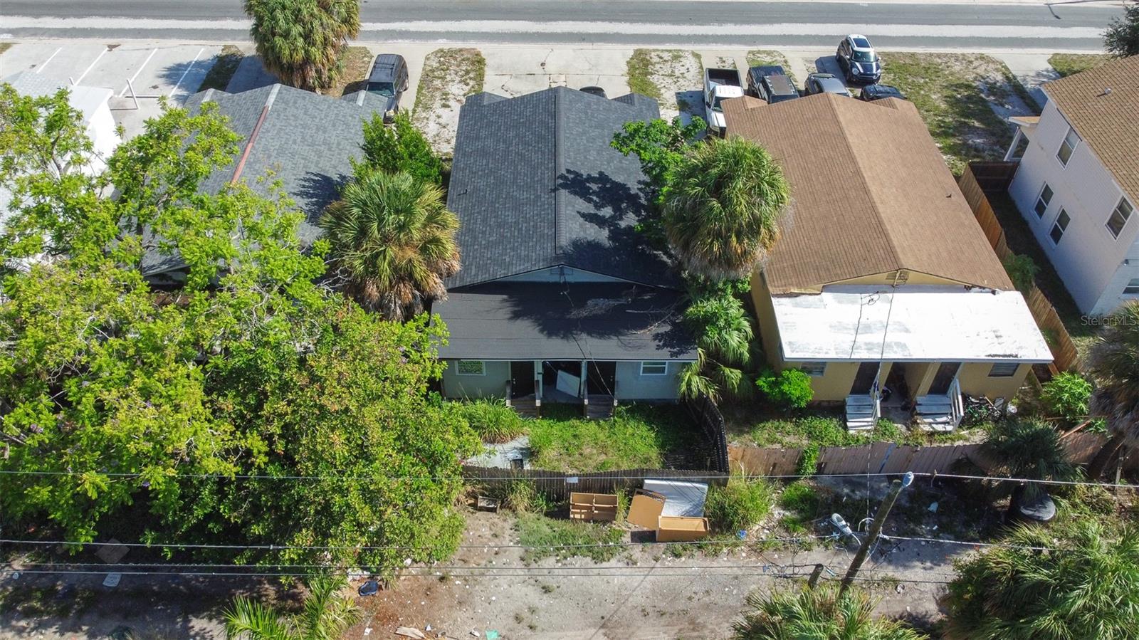 EAST ROSELAWN - Residential Income