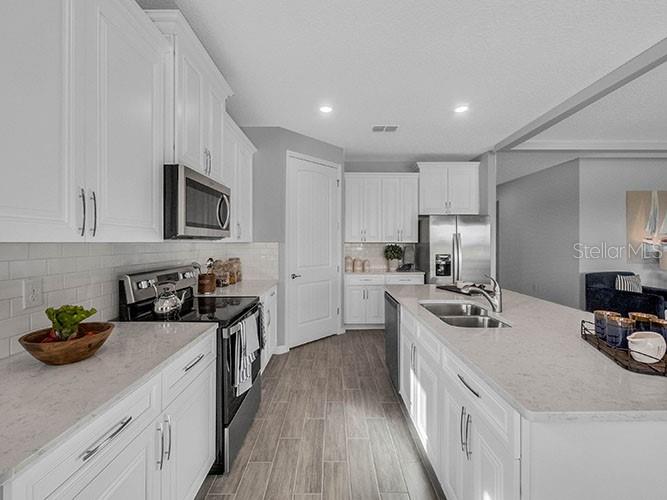 Huntington Green/Hunter's Rdg - Residential