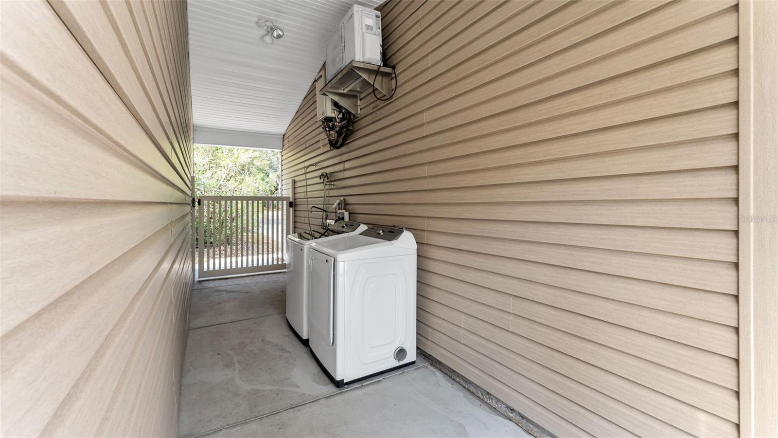 POLEY CREEK - Residential
