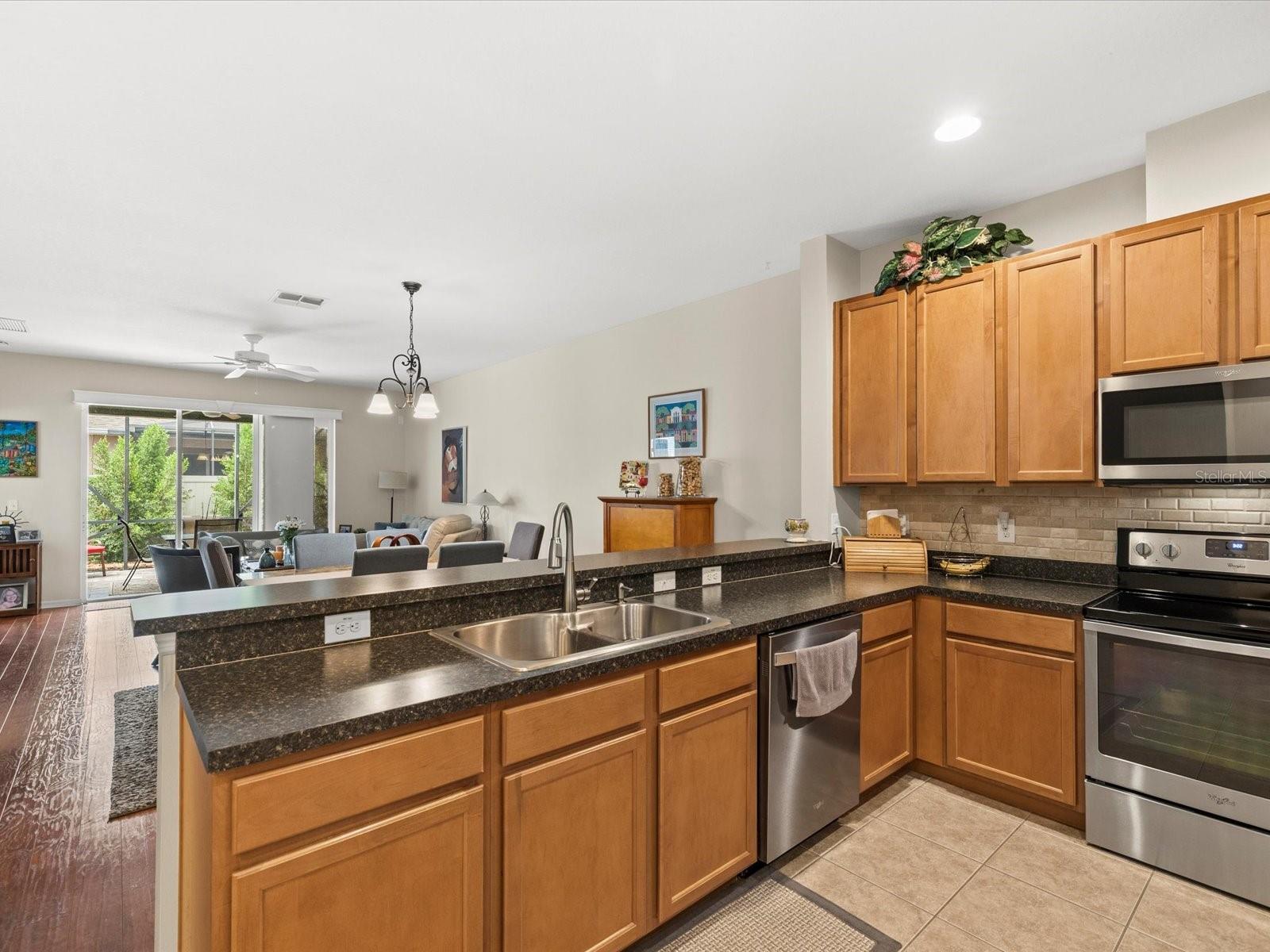 GULFWINDS - Residential