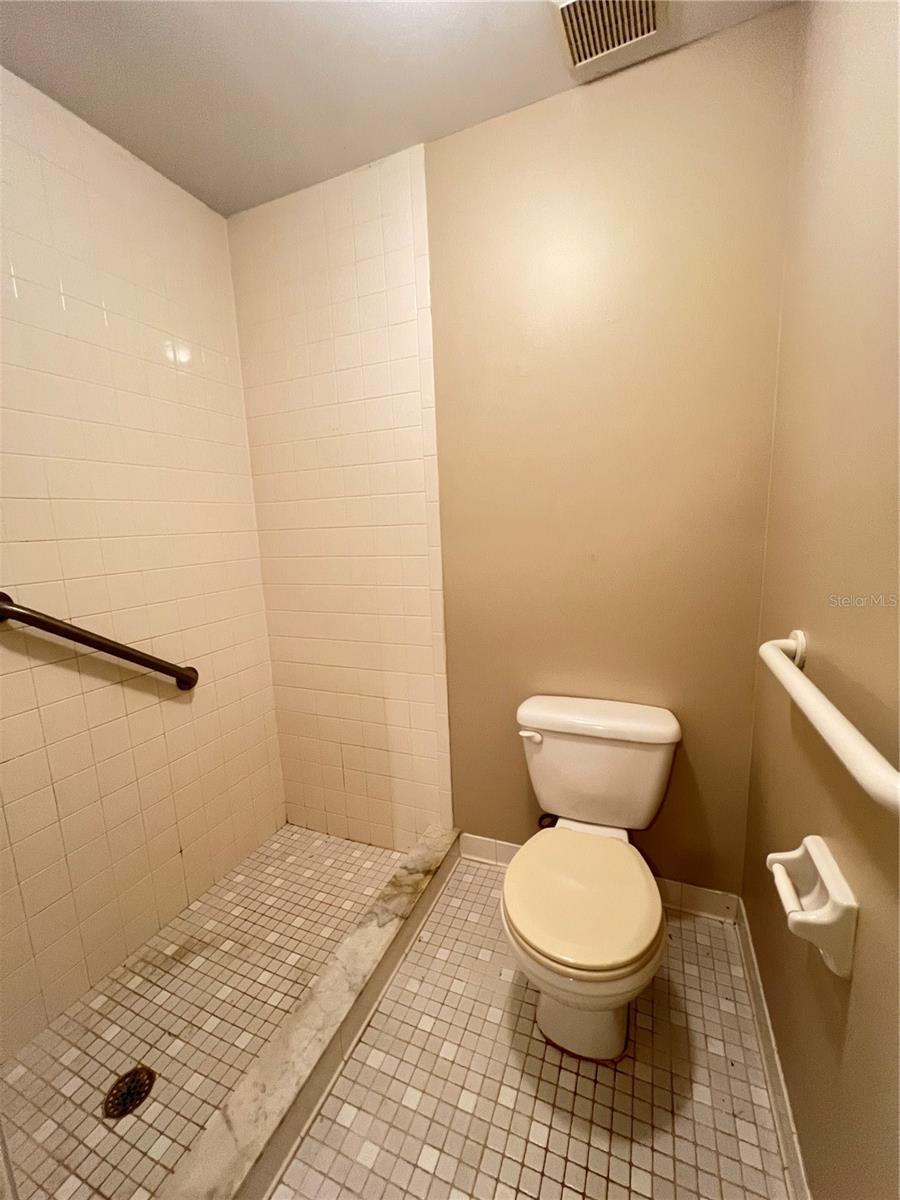 SHARAMERE WOODS - Residential