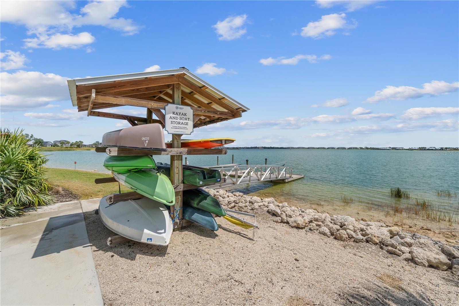TUCKERS COVE - Residential