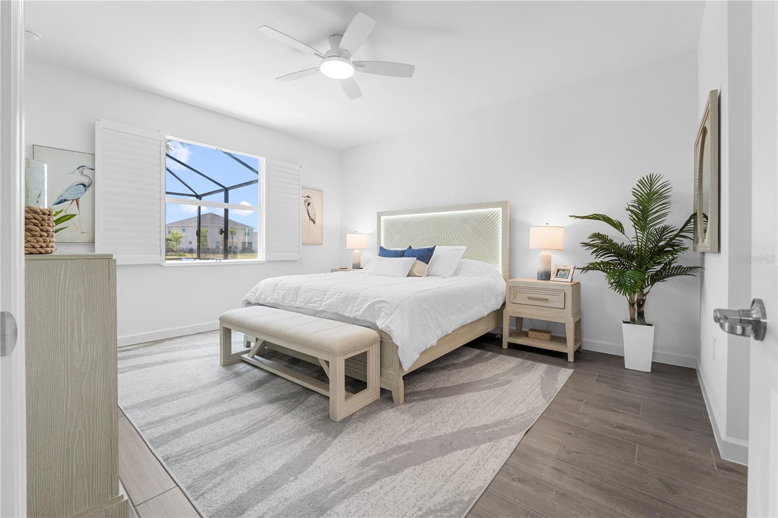 TUCKERS COVE - Residential