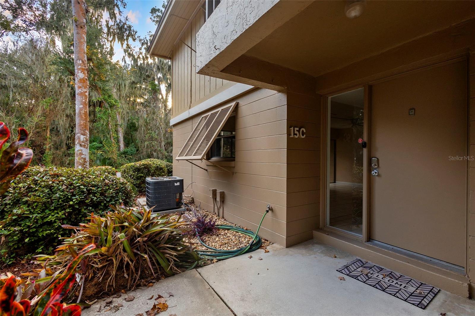 LAKESIDE CONDO APTS - Residential