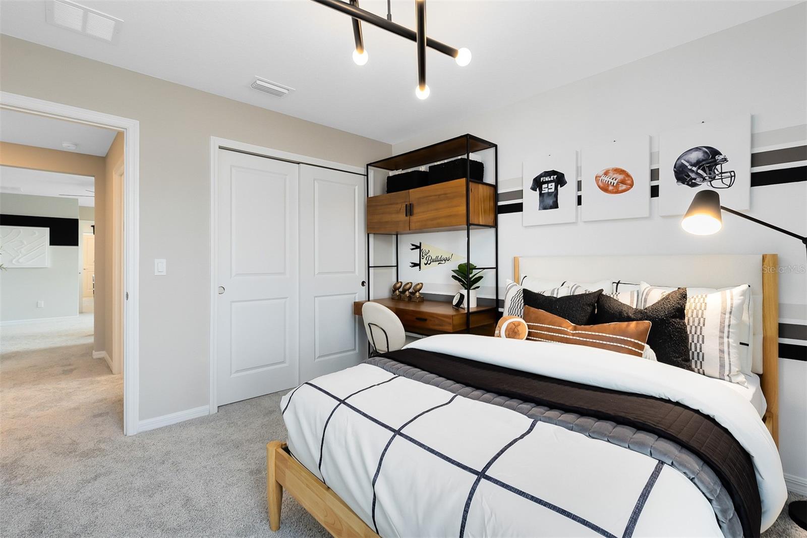 LAKEHAVEN ESTATES - Residential