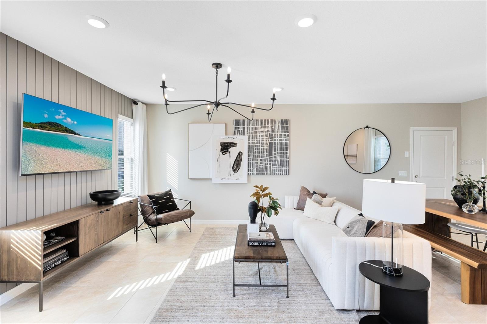 LAKEHAVEN ESTATES - Residential