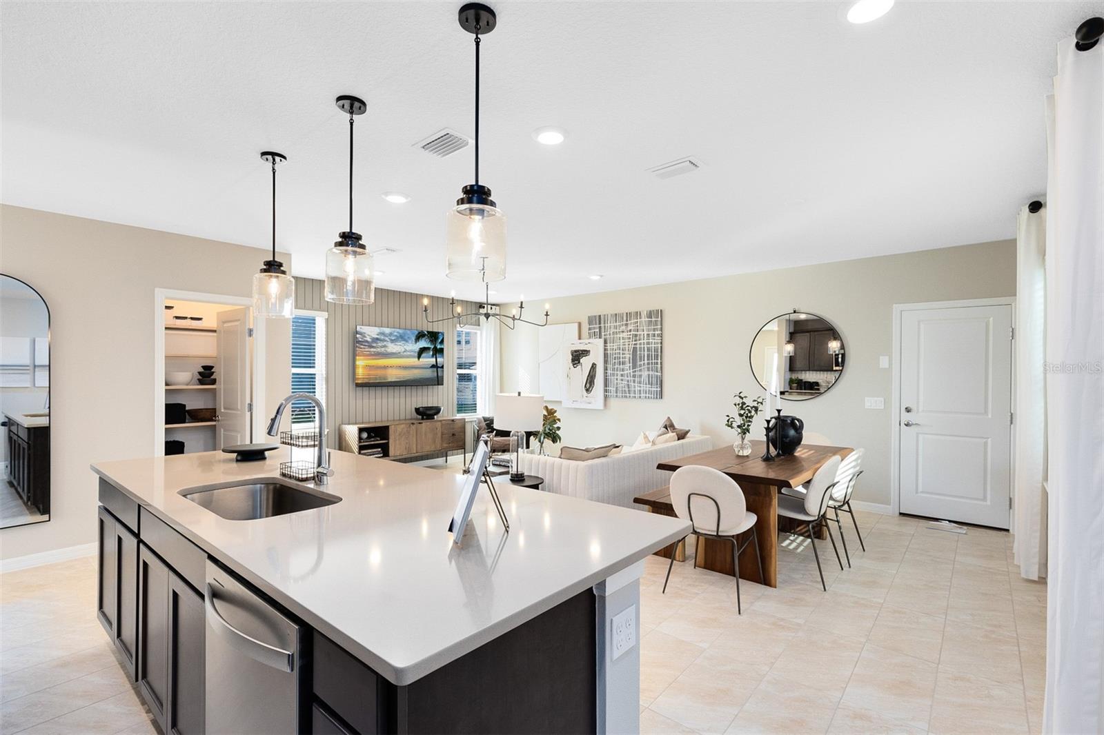 LAKEHAVEN ESTATES - Residential