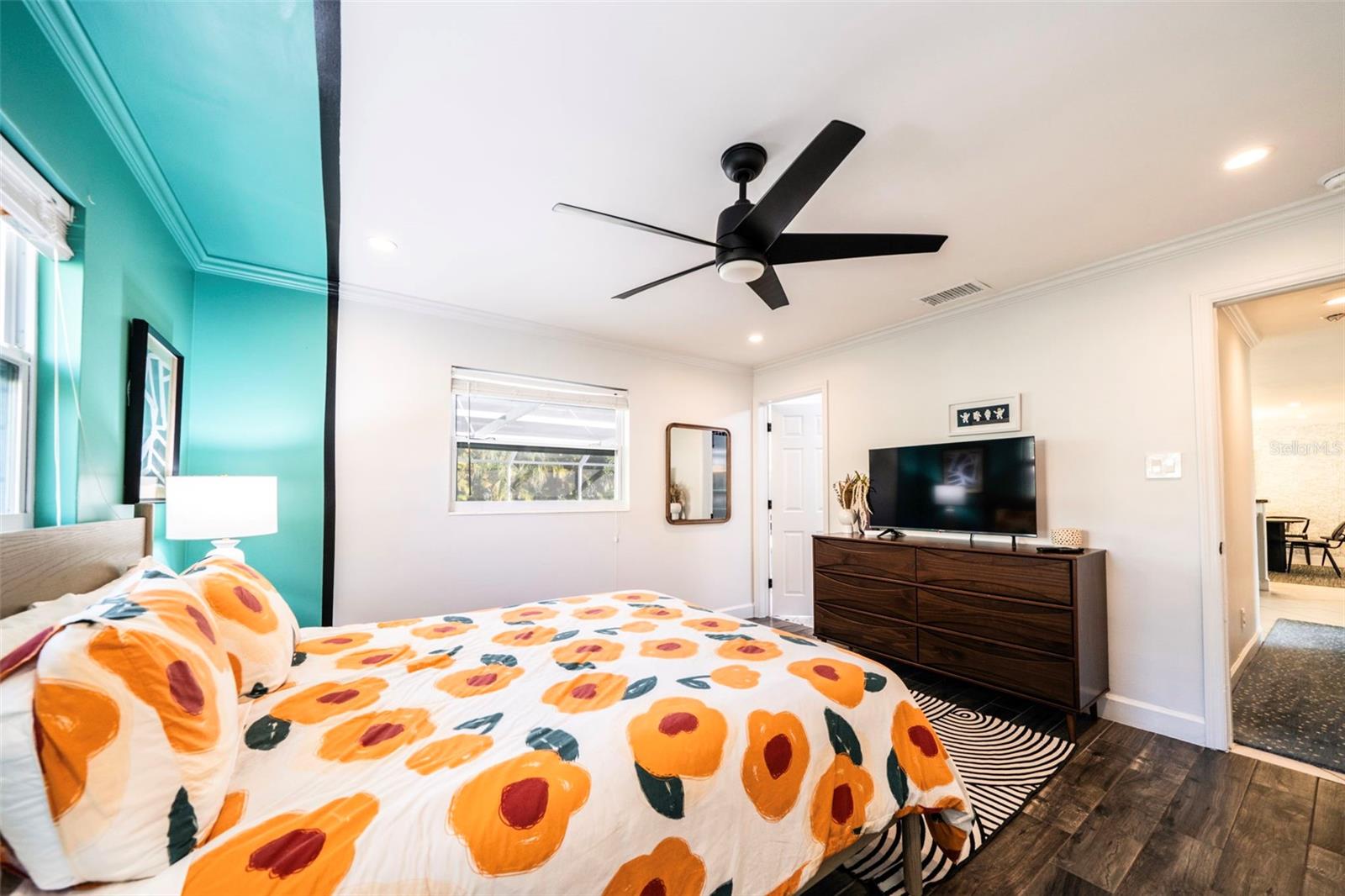 WILLOUGHBY ACRES - Residential
