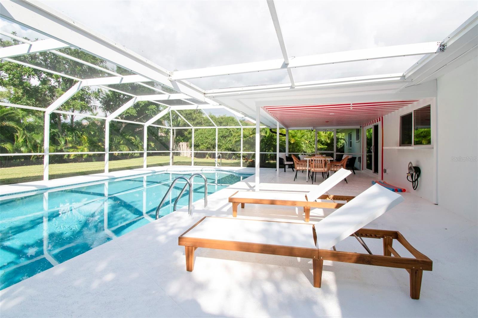 WILLOUGHBY ACRES - Residential