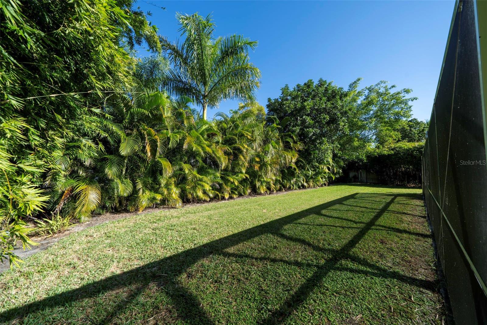 WILLOUGHBY ACRES - Residential