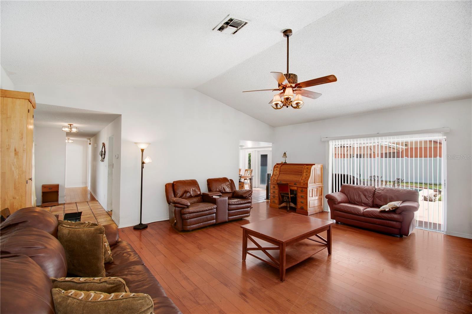 BAY LAKES AT GRANADA SEC 05 - Residential