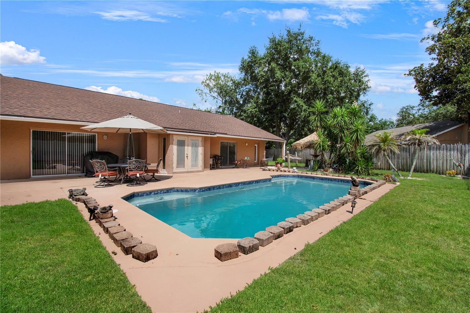 BAY LAKES AT GRANADA SEC 05 - Residential