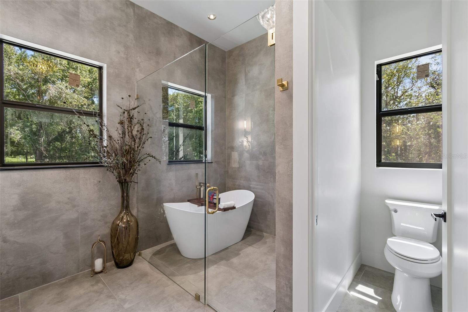 CAPE ORLANDO ESTATES - Residential
