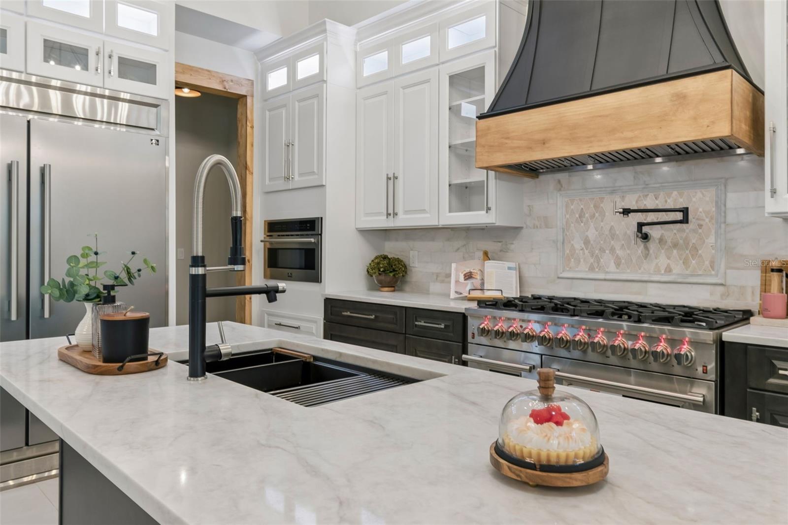 CAPE ORLANDO ESTATES - Residential