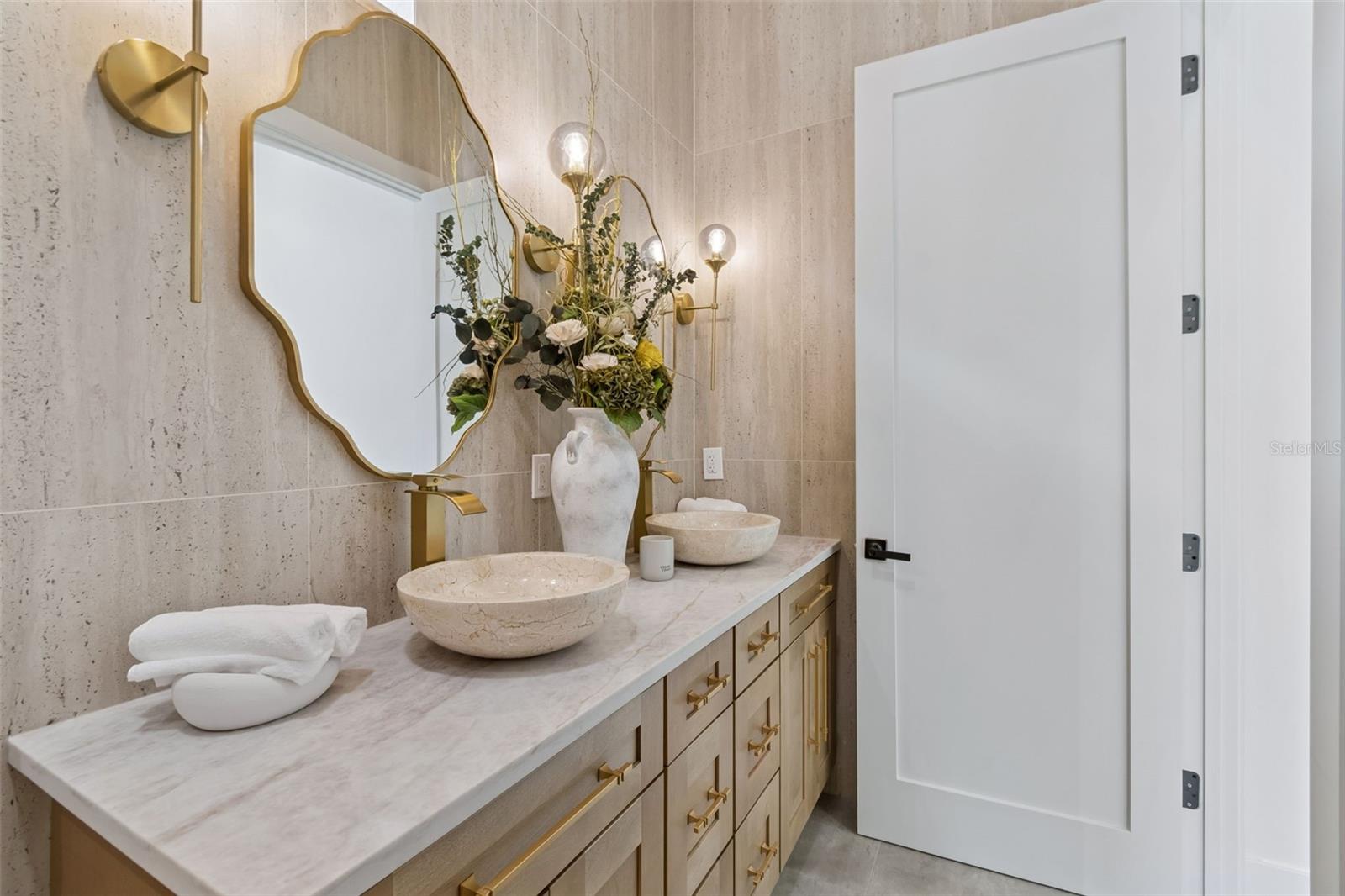 CAPE ORLANDO ESTATES - Residential