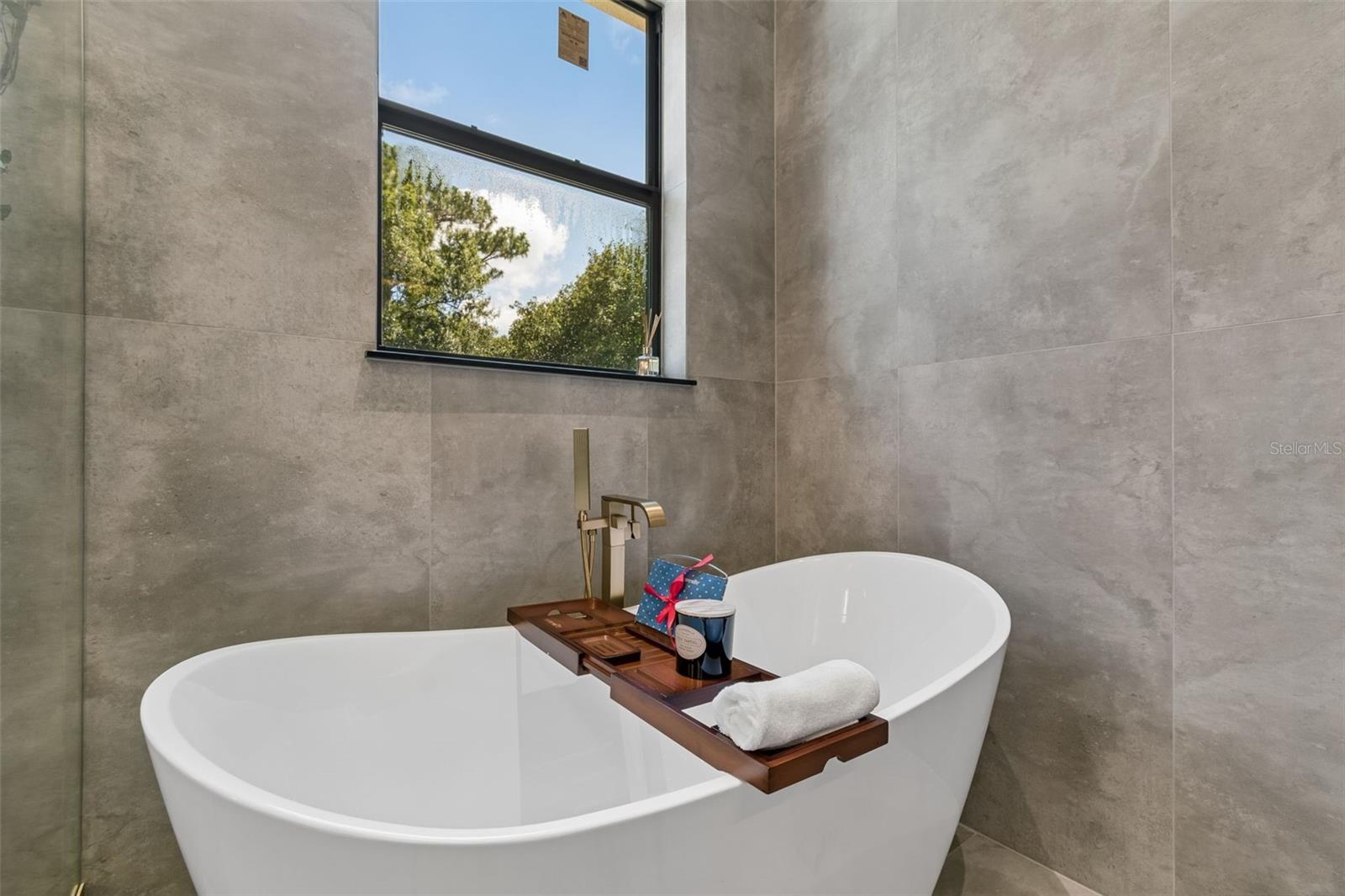 CAPE ORLANDO ESTATES - Residential