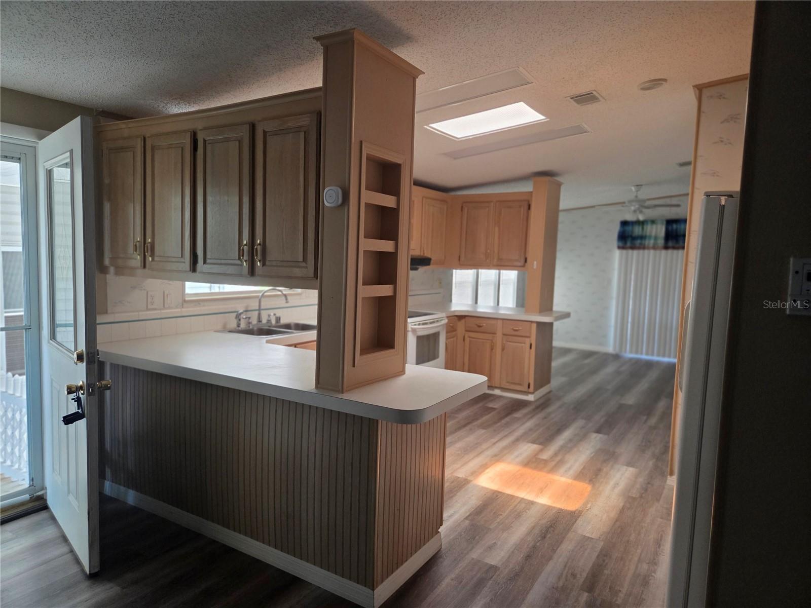 TAVARES FOX RUN MOBILE HOME - Residential Lease