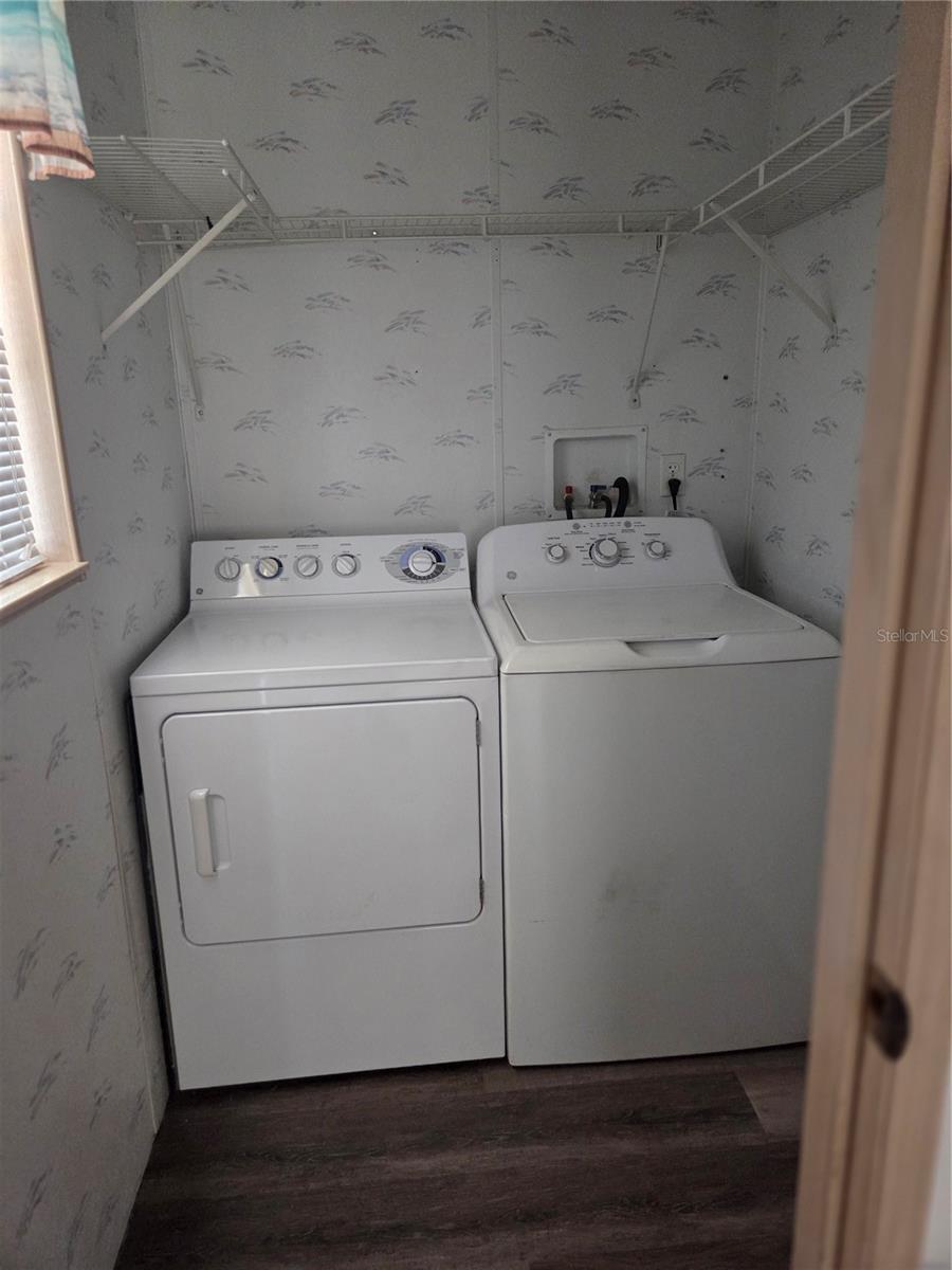 TAVARES FOX RUN MOBILE HOME - Residential Lease
