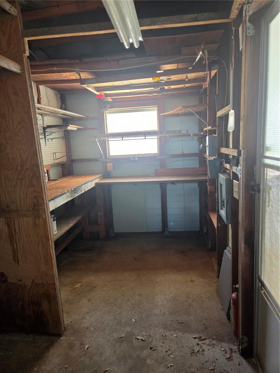 TAVARES FOX RUN MOBILE HOME - Residential Lease