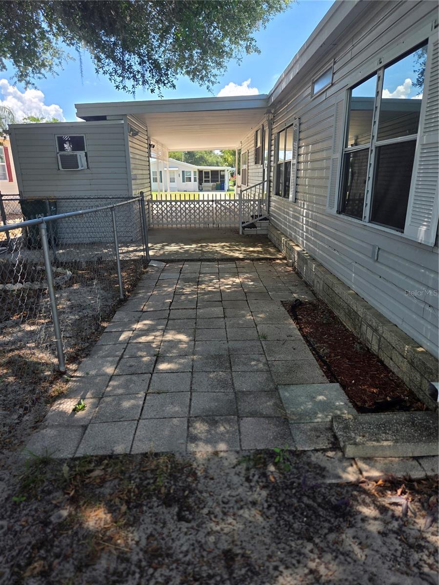 TAVARES FOX RUN MOBILE HOME - Residential Lease