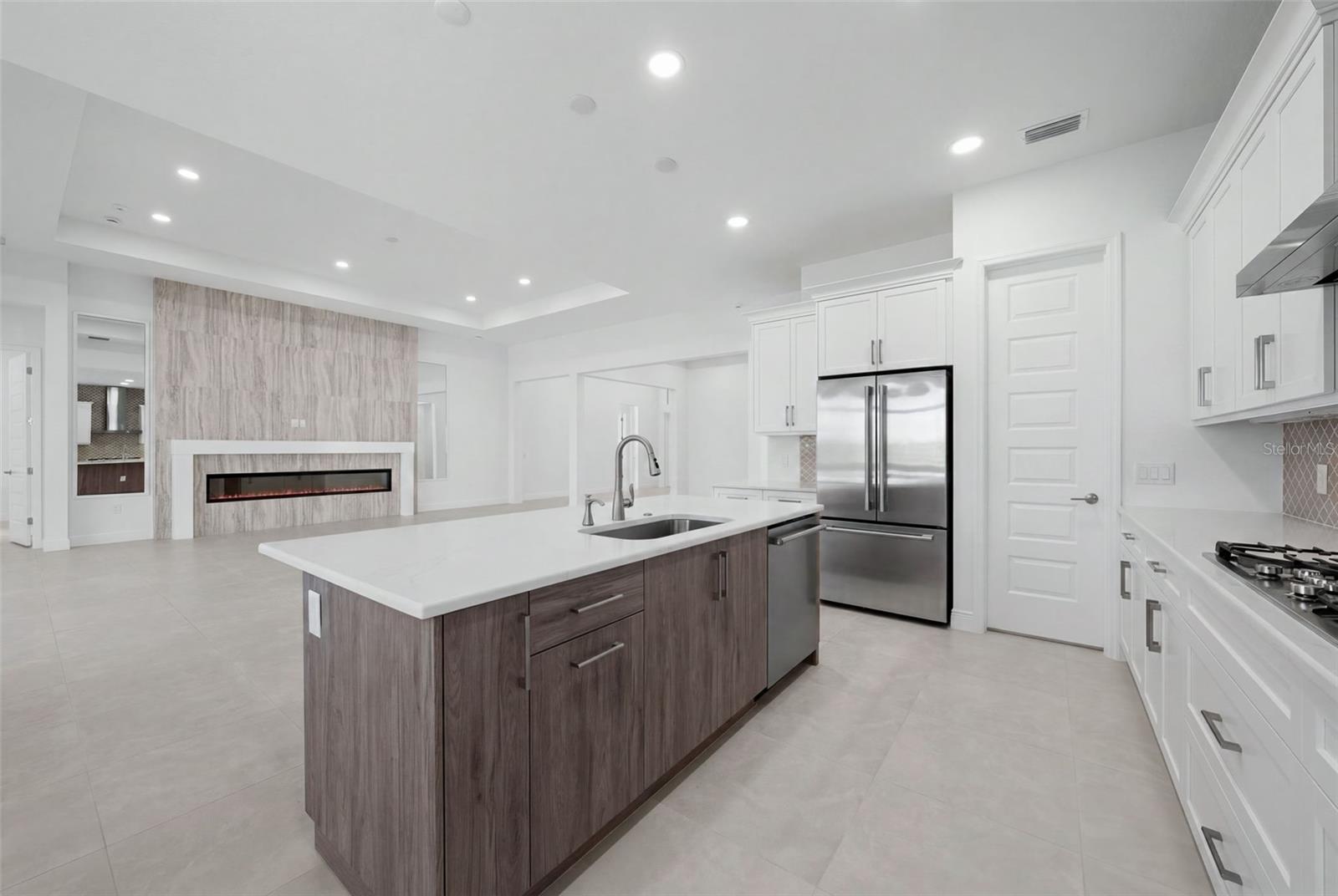 SHELLSTONE - Residential