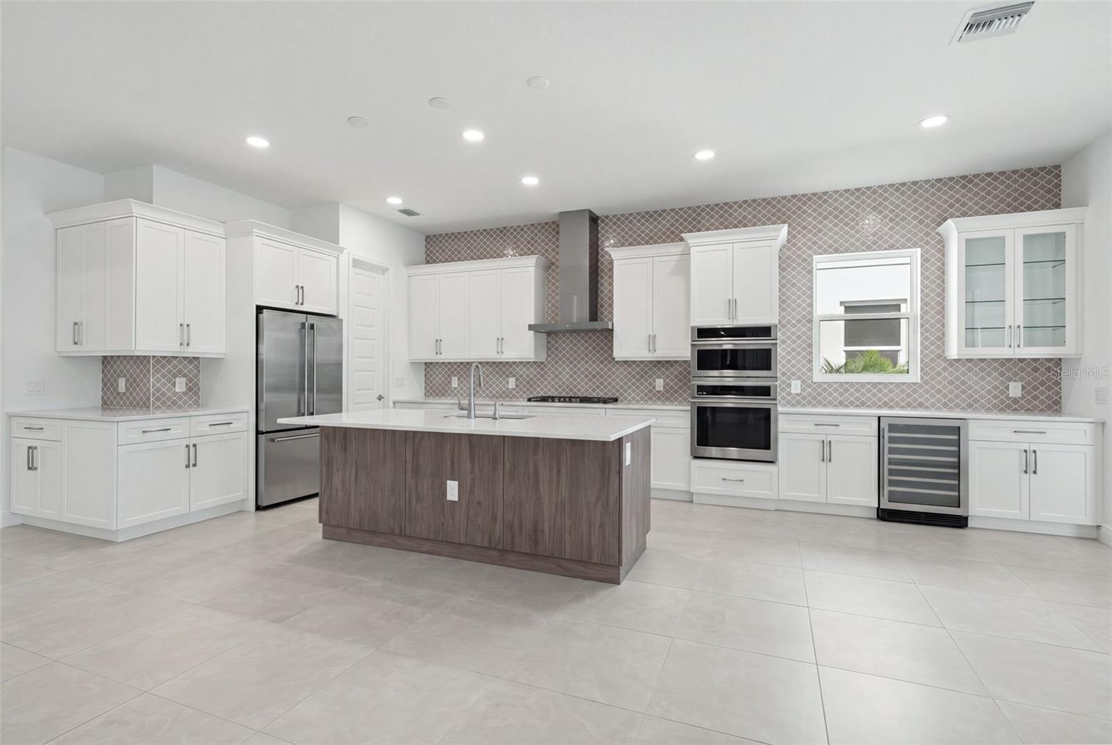 SHELLSTONE - Residential