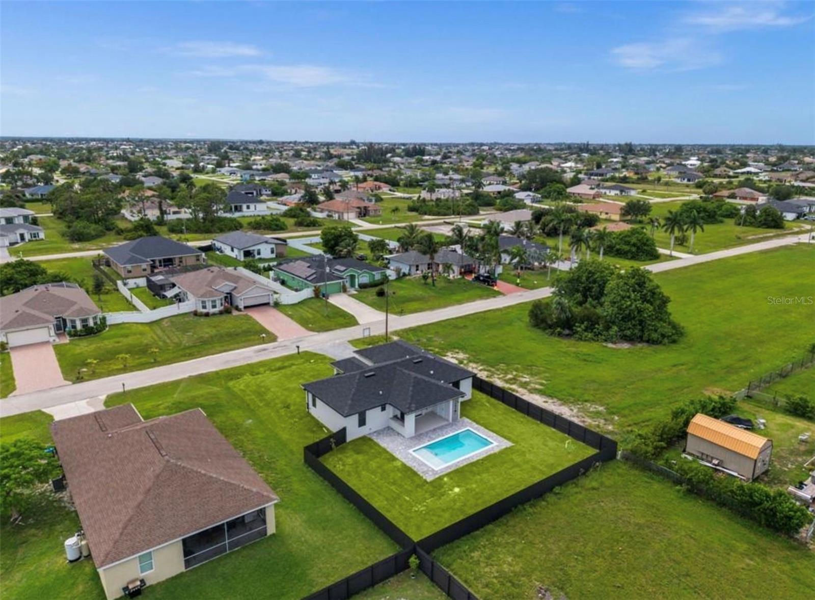 CAPE CORAL - Residential