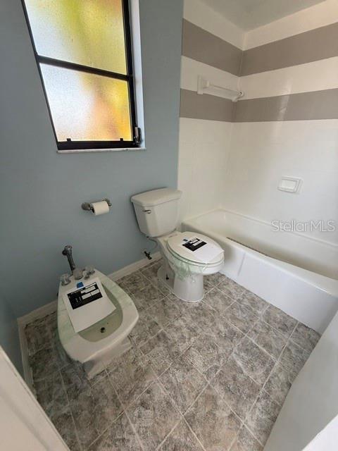 SOUTH VENICE - Residential