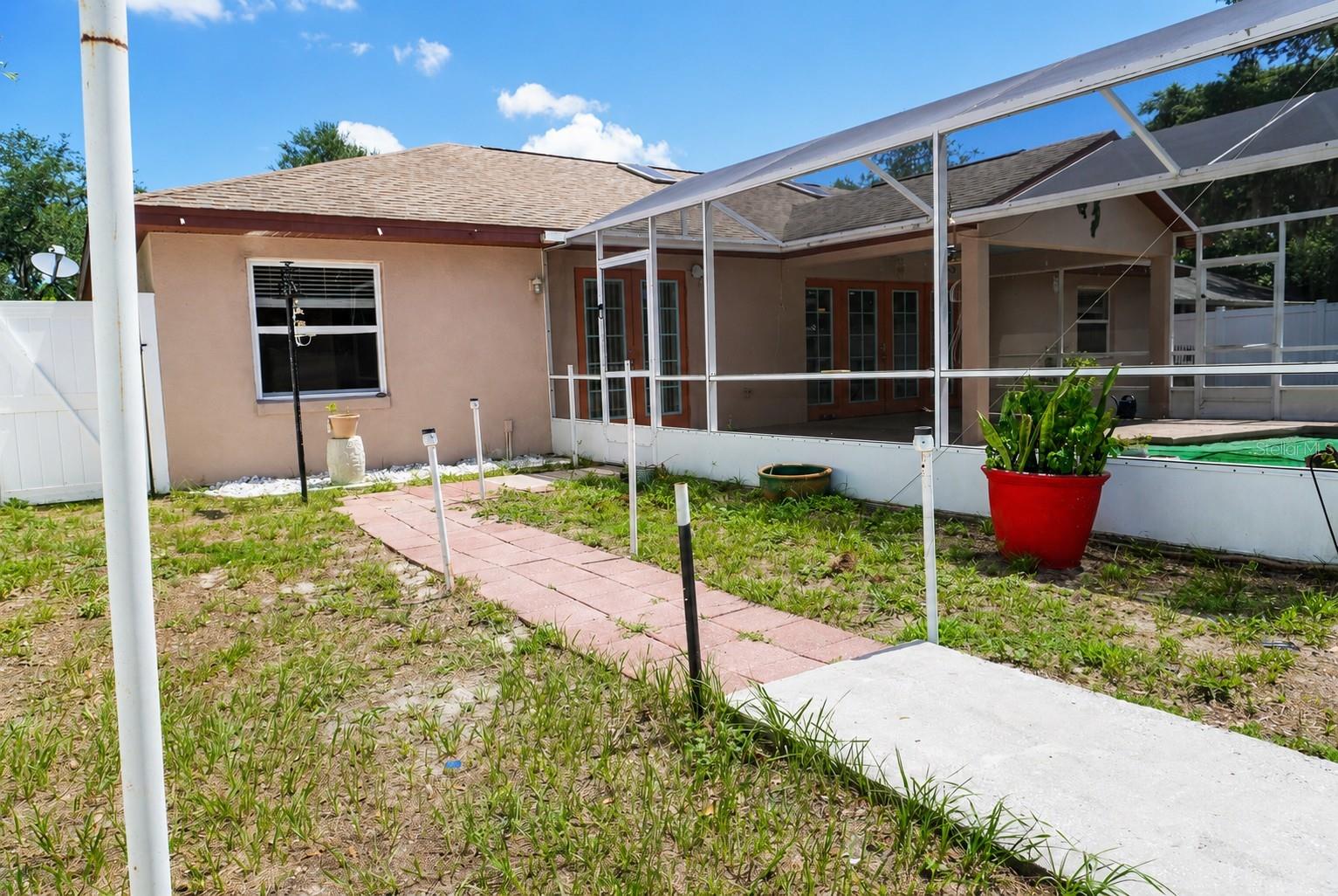 HAINES LAKE ESTATES - Residential