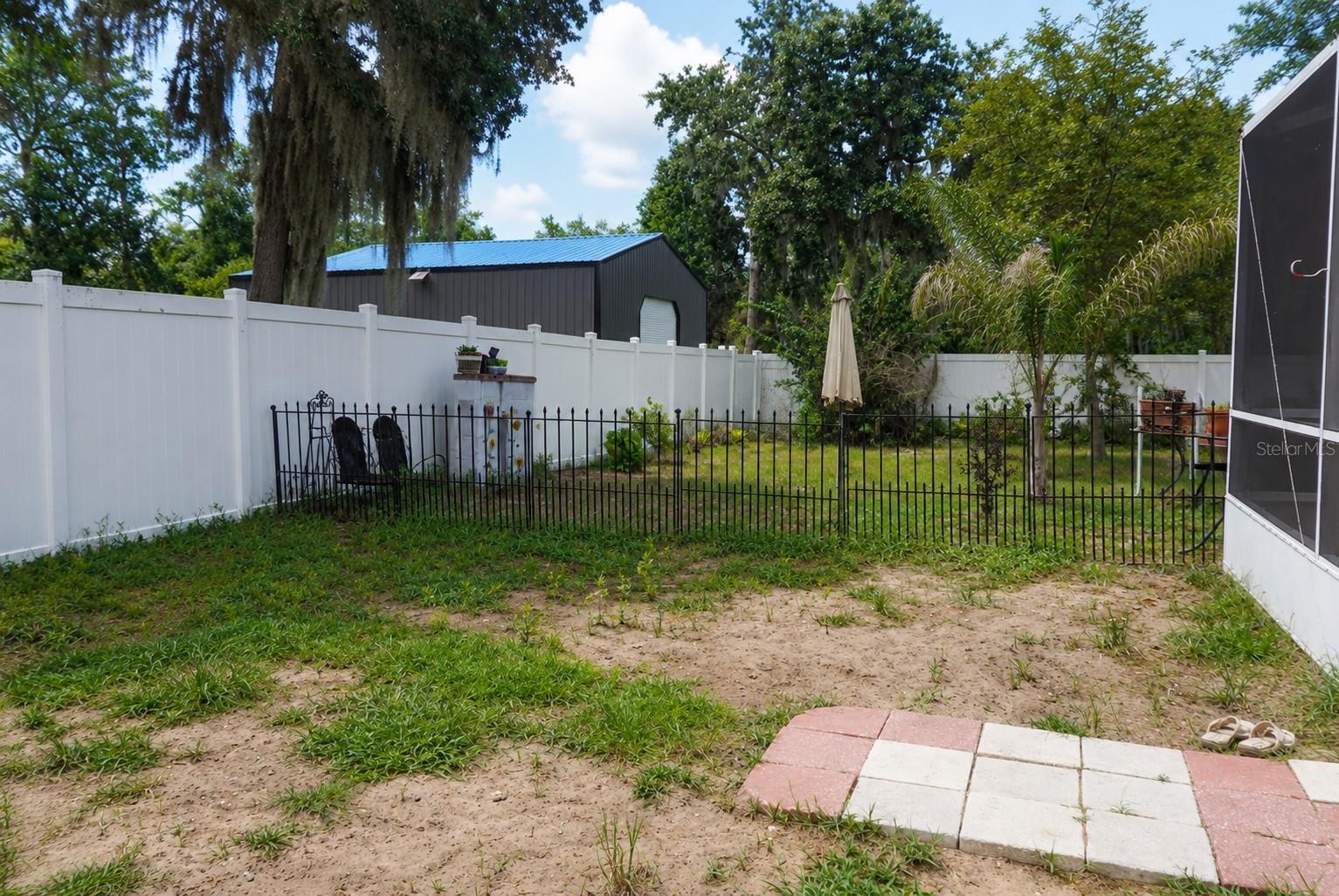 HAINES LAKE ESTATES - Residential