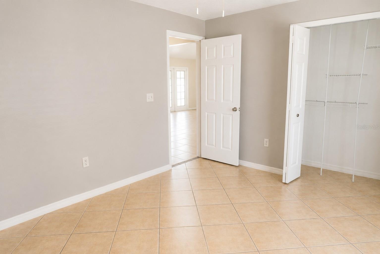 HAINES LAKE ESTATES - Residential