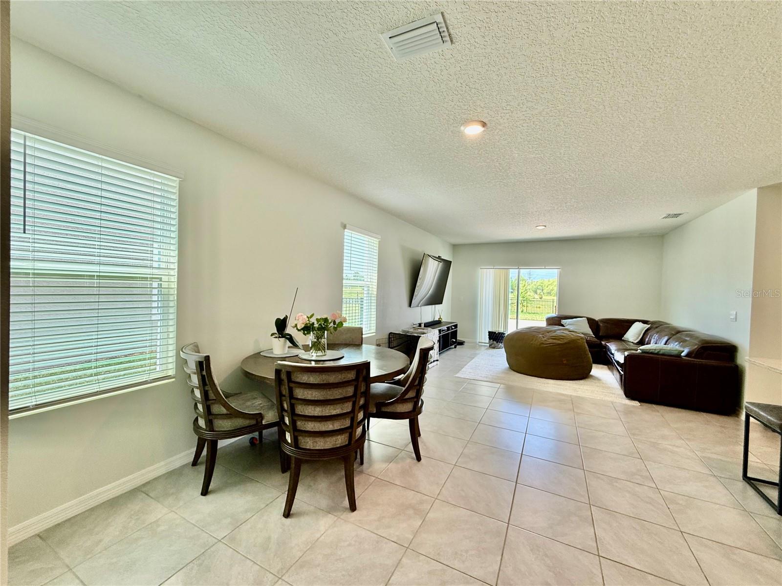 EPPERSON RANCH NORTH POD F PH - Residential Lease