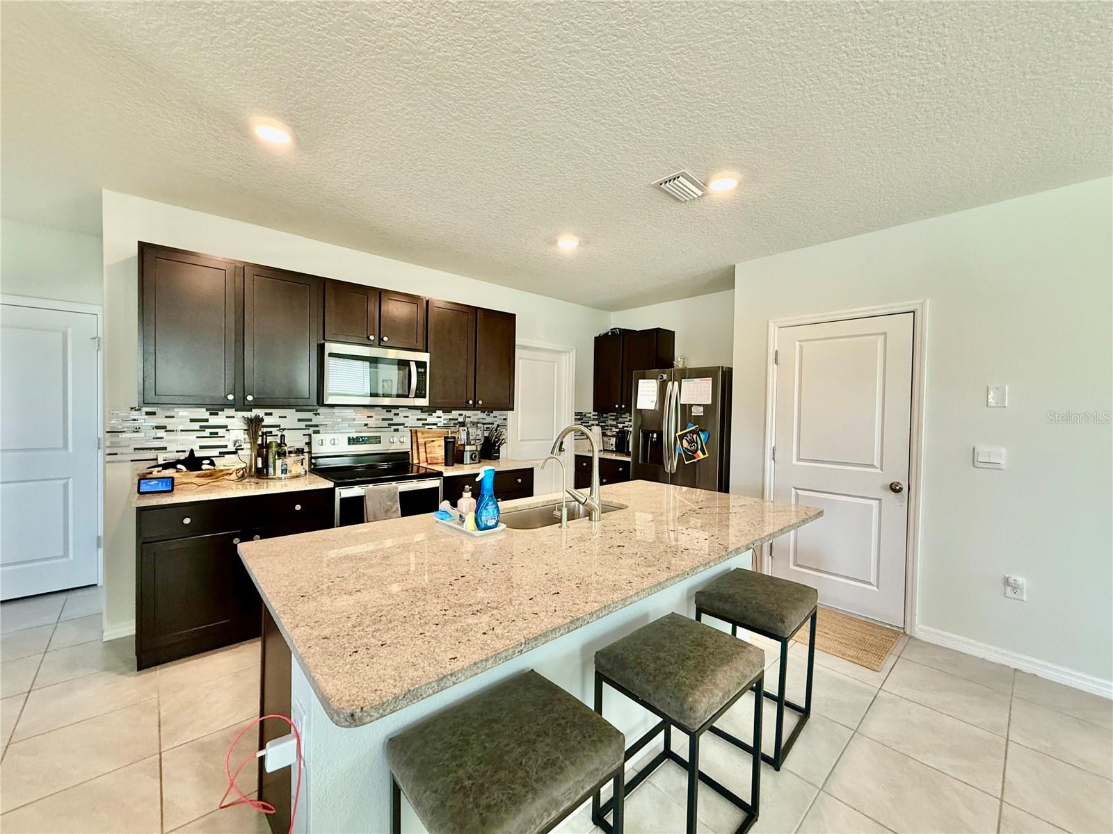 EPPERSON RANCH NORTH POD F PH - Residential Lease
