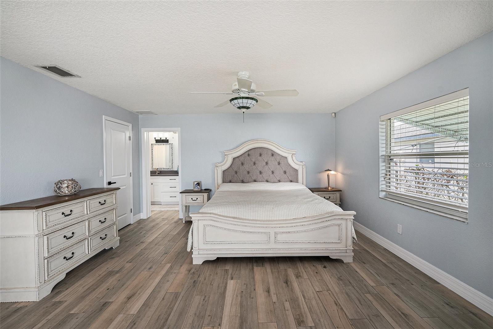 OAKHURST SHORES 1ST ADD - Residential