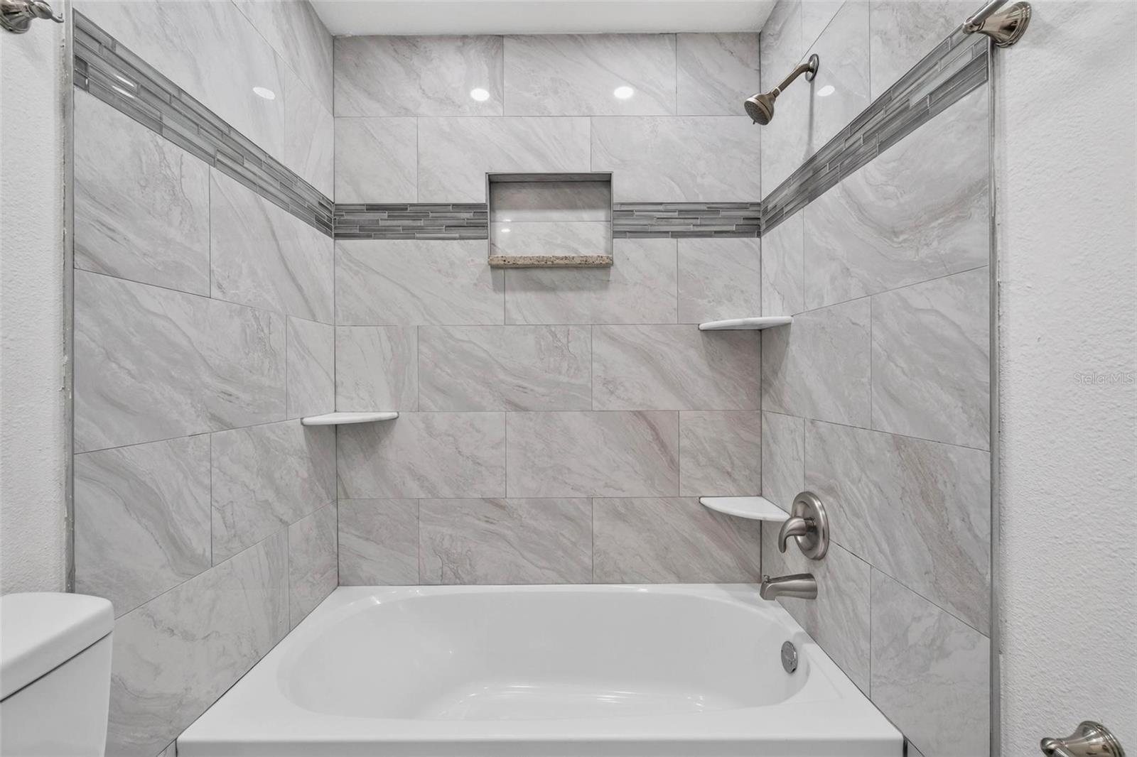 GREENDALE ESTATES 3RD ADD - Residential