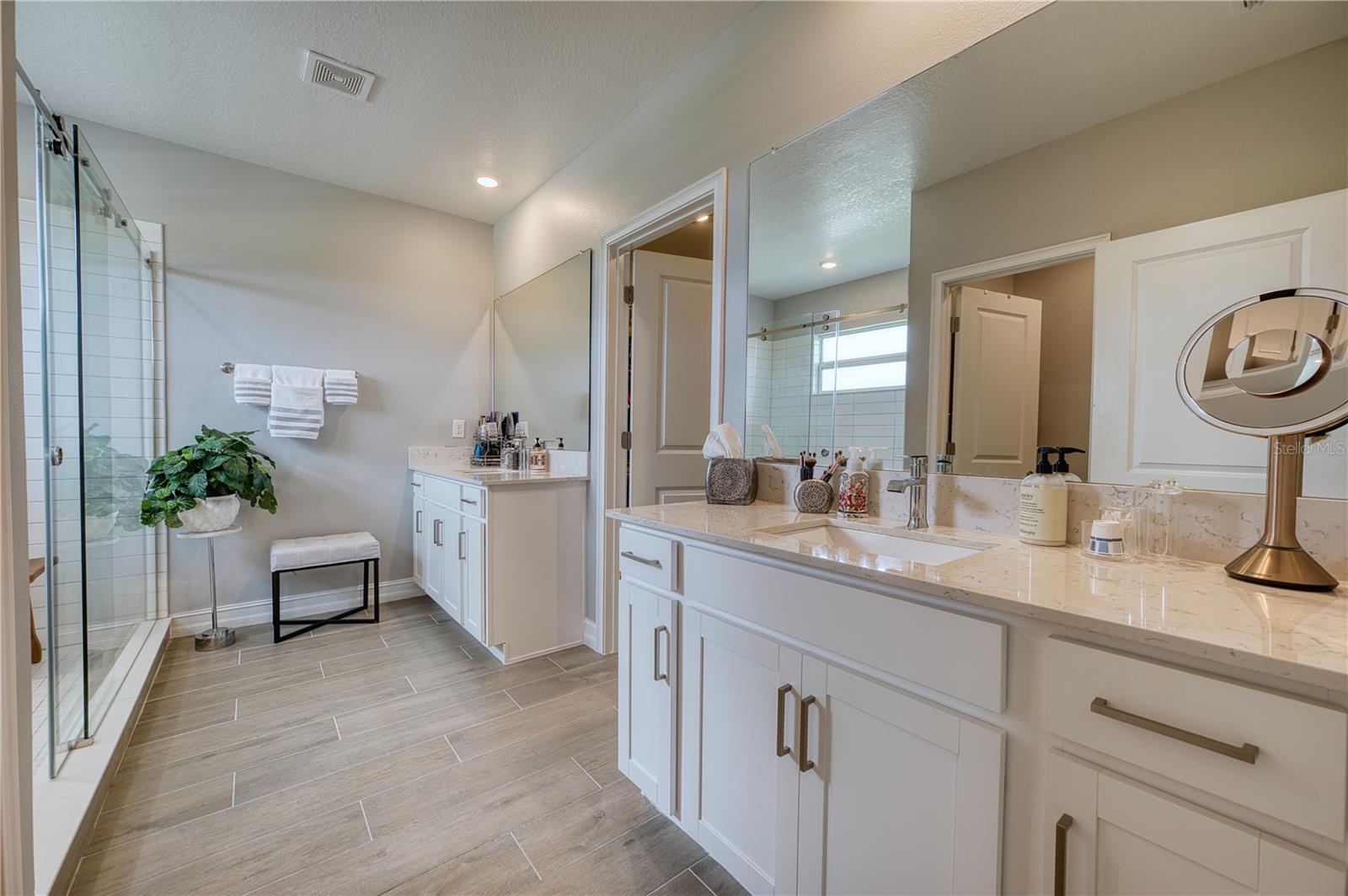 STONEGATE PRESERVE IA - Residential
