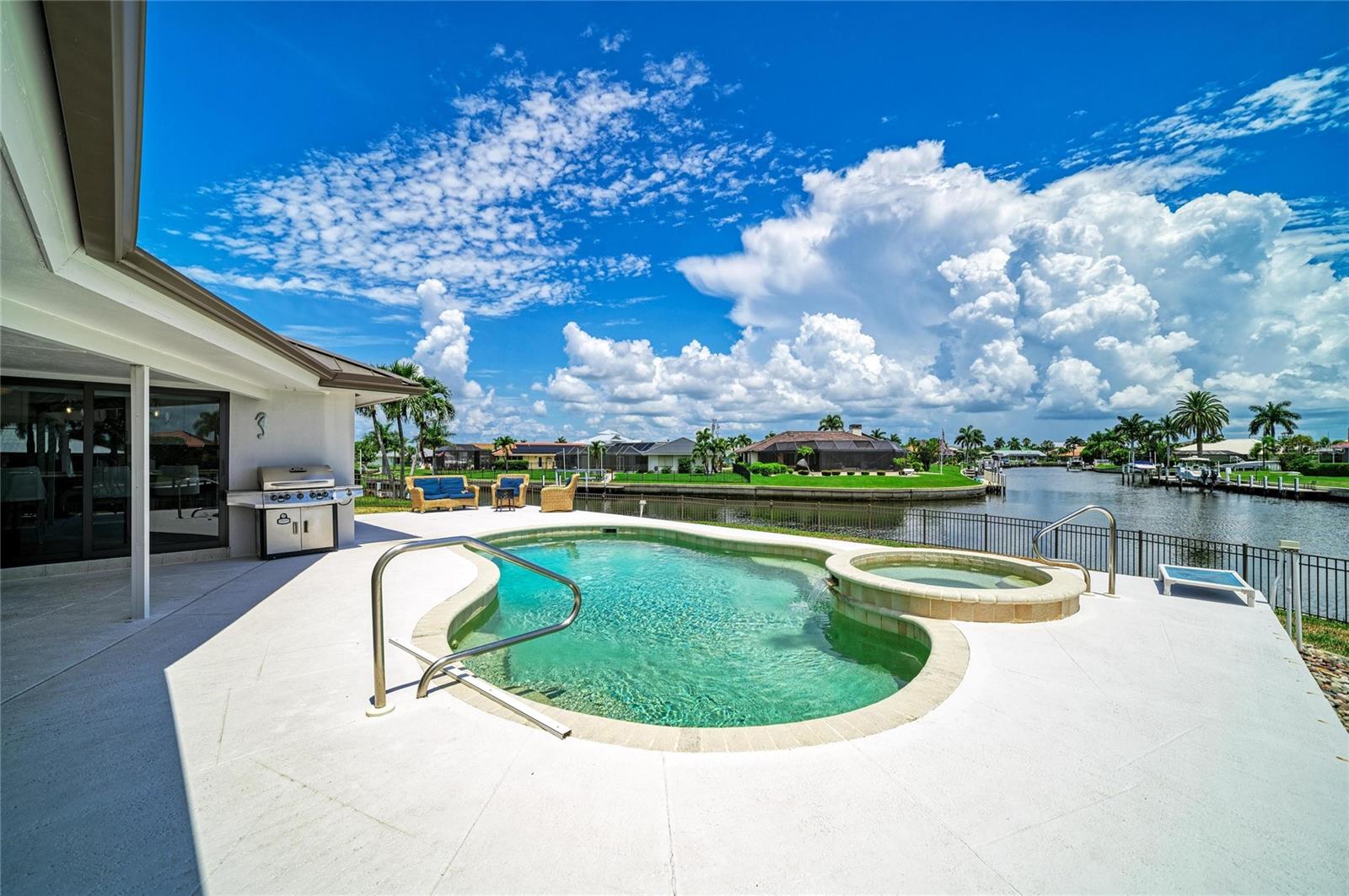 PUNTA GORDA ISLES SEC 07 - Residential