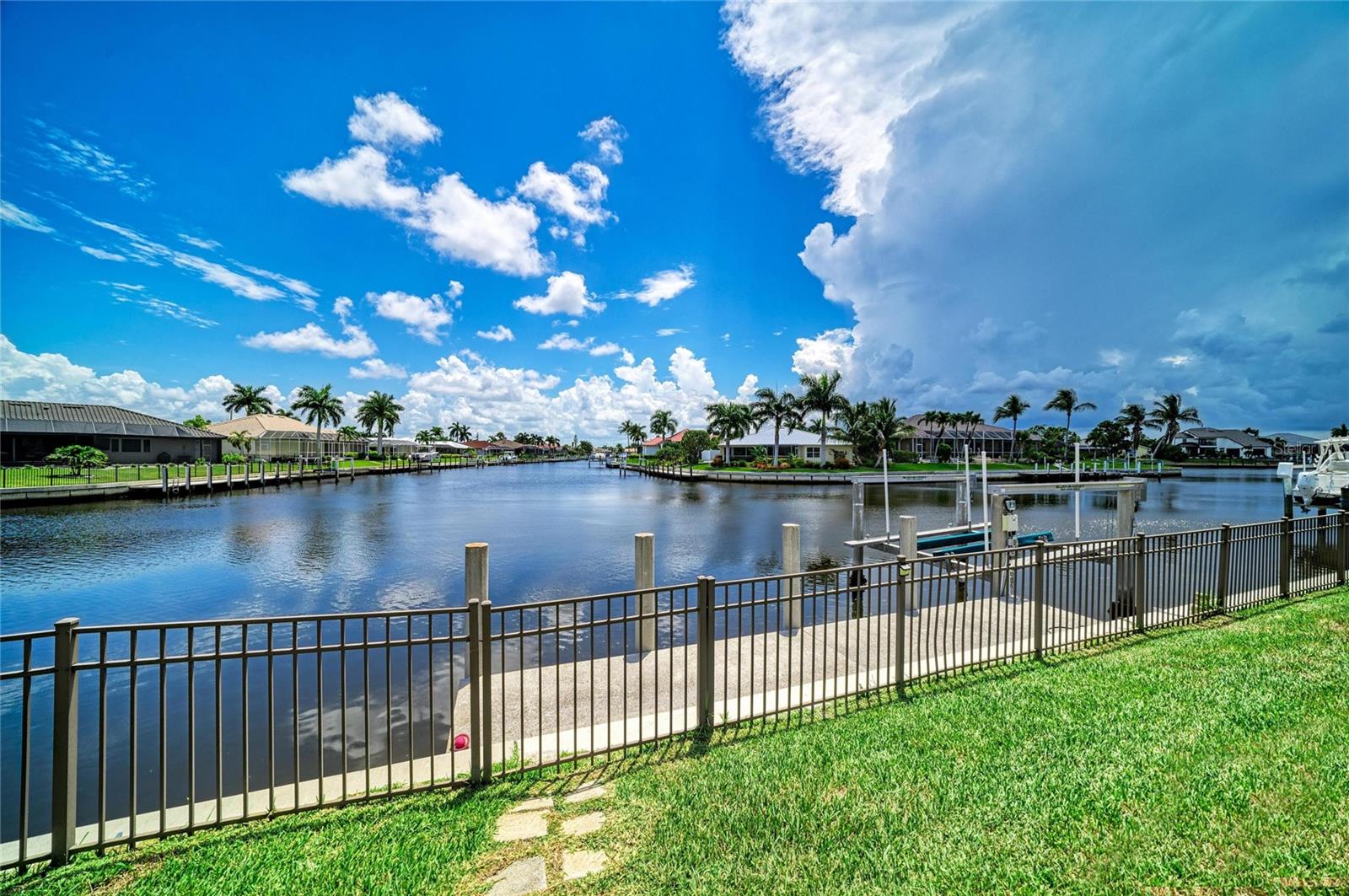 PUNTA GORDA ISLES SEC 07 - Residential