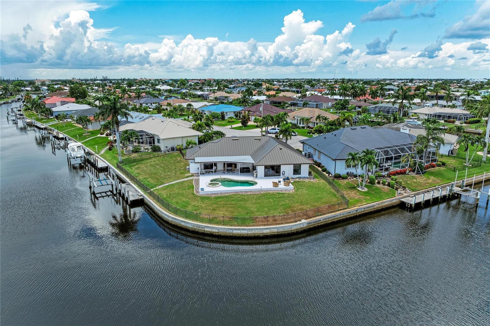 PUNTA GORDA ISLES SEC 07 - Residential