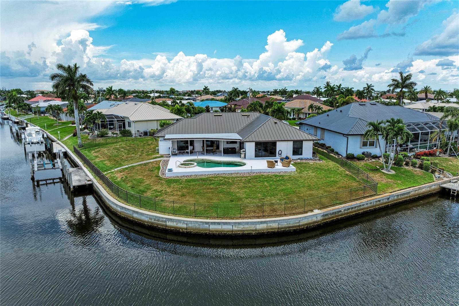 PUNTA GORDA ISLES SEC 07 - Residential
