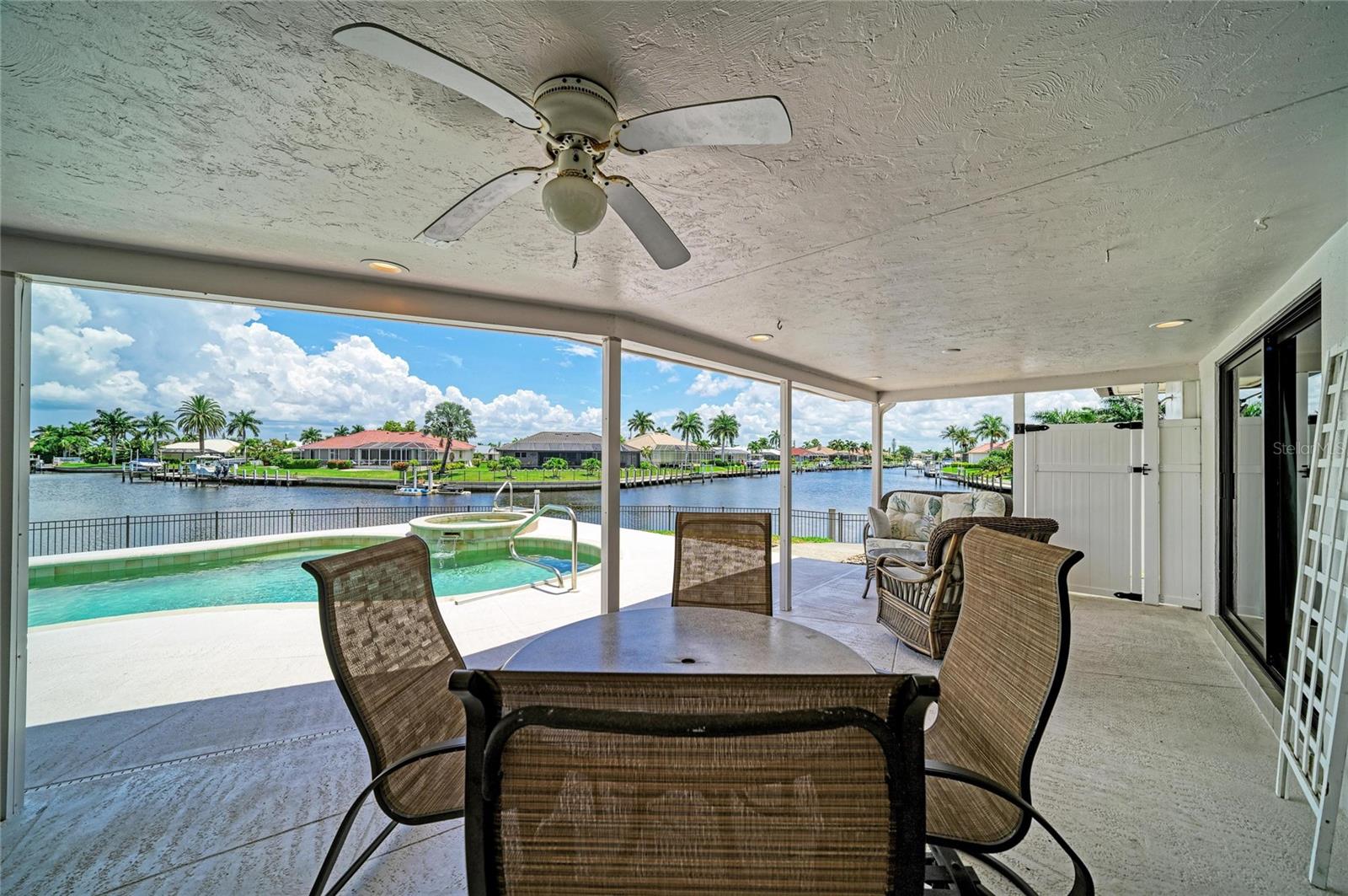PUNTA GORDA ISLES SEC 07 - Residential