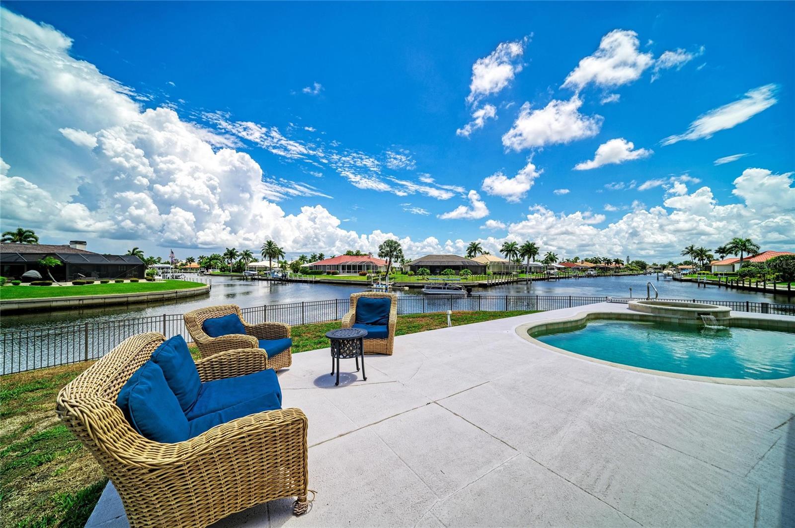 PUNTA GORDA ISLES SEC 07 - Residential