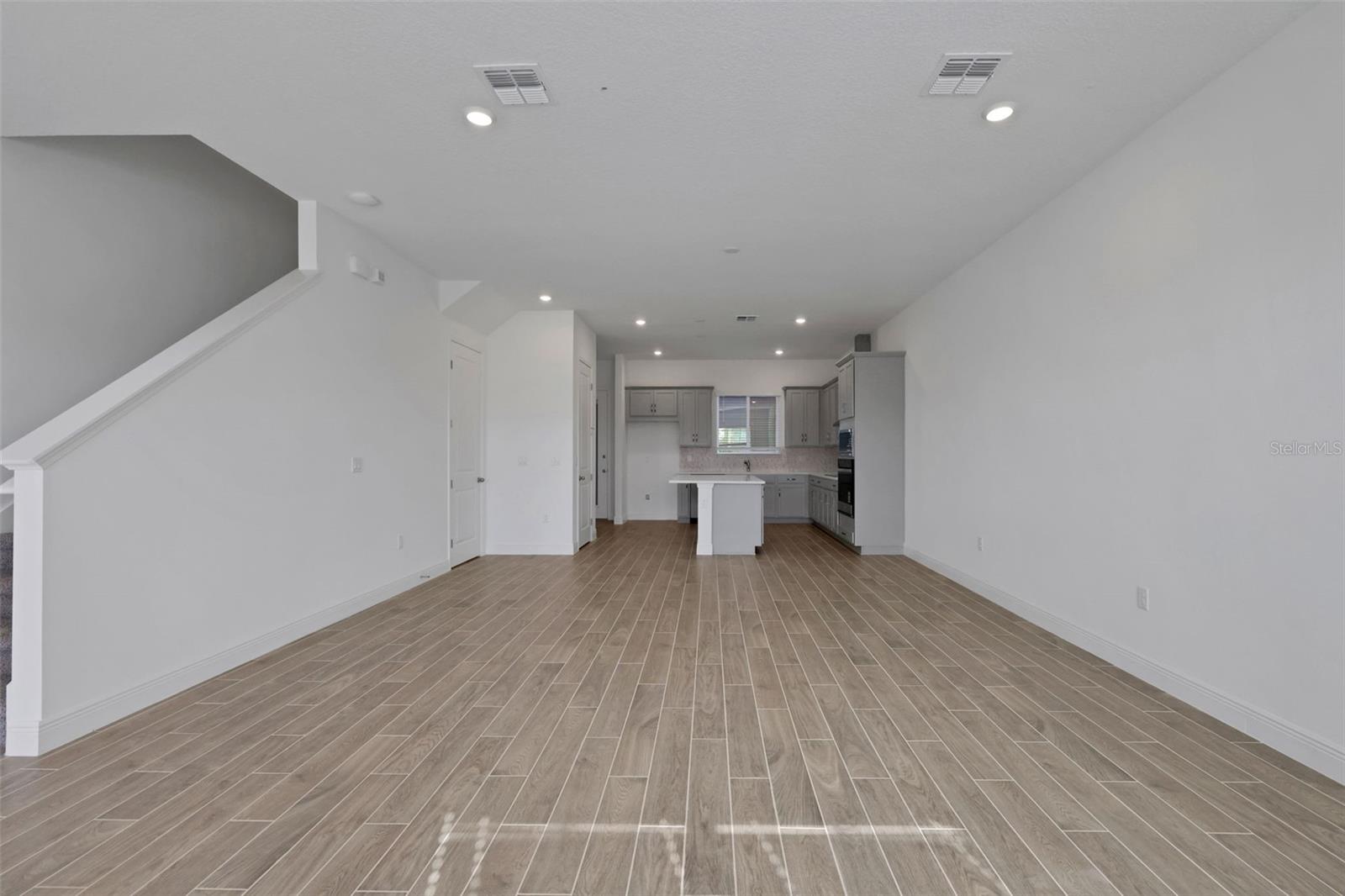 WESLYN PARK PH 2 - Residential