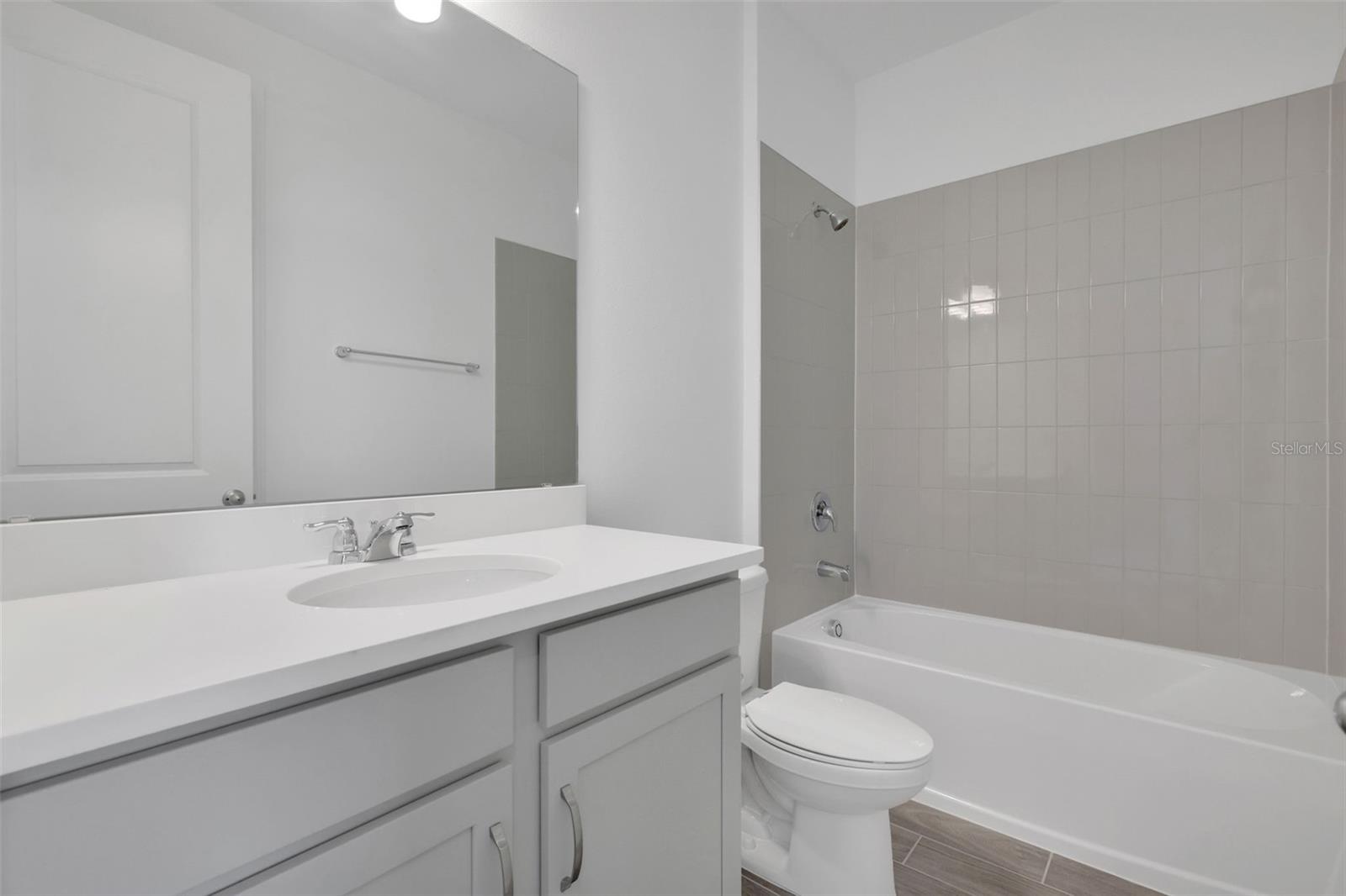 WESLYN PARK PH 2 - Residential