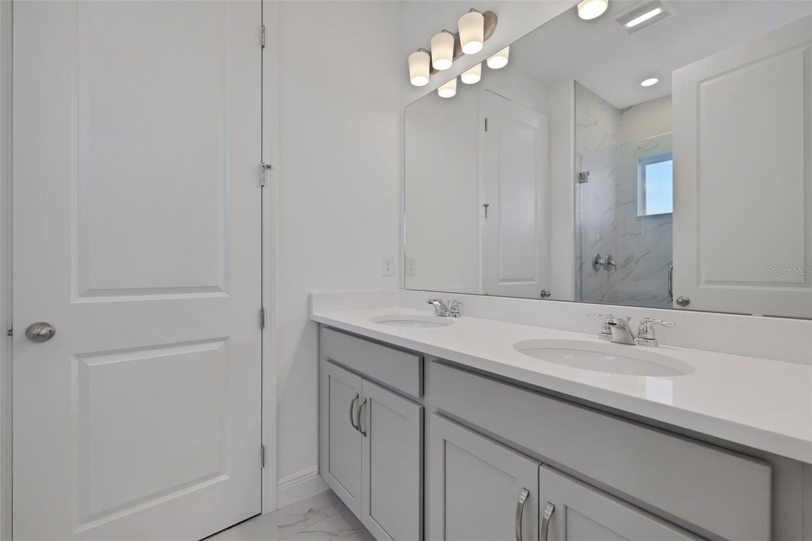 WESLYN PARK PH 2 - Residential