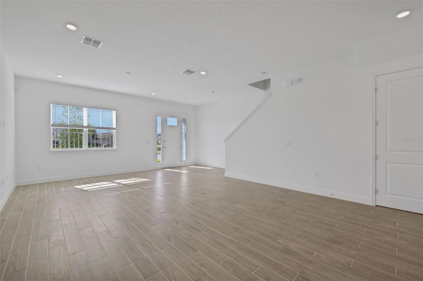 WESLYN PARK PH 2 - Residential