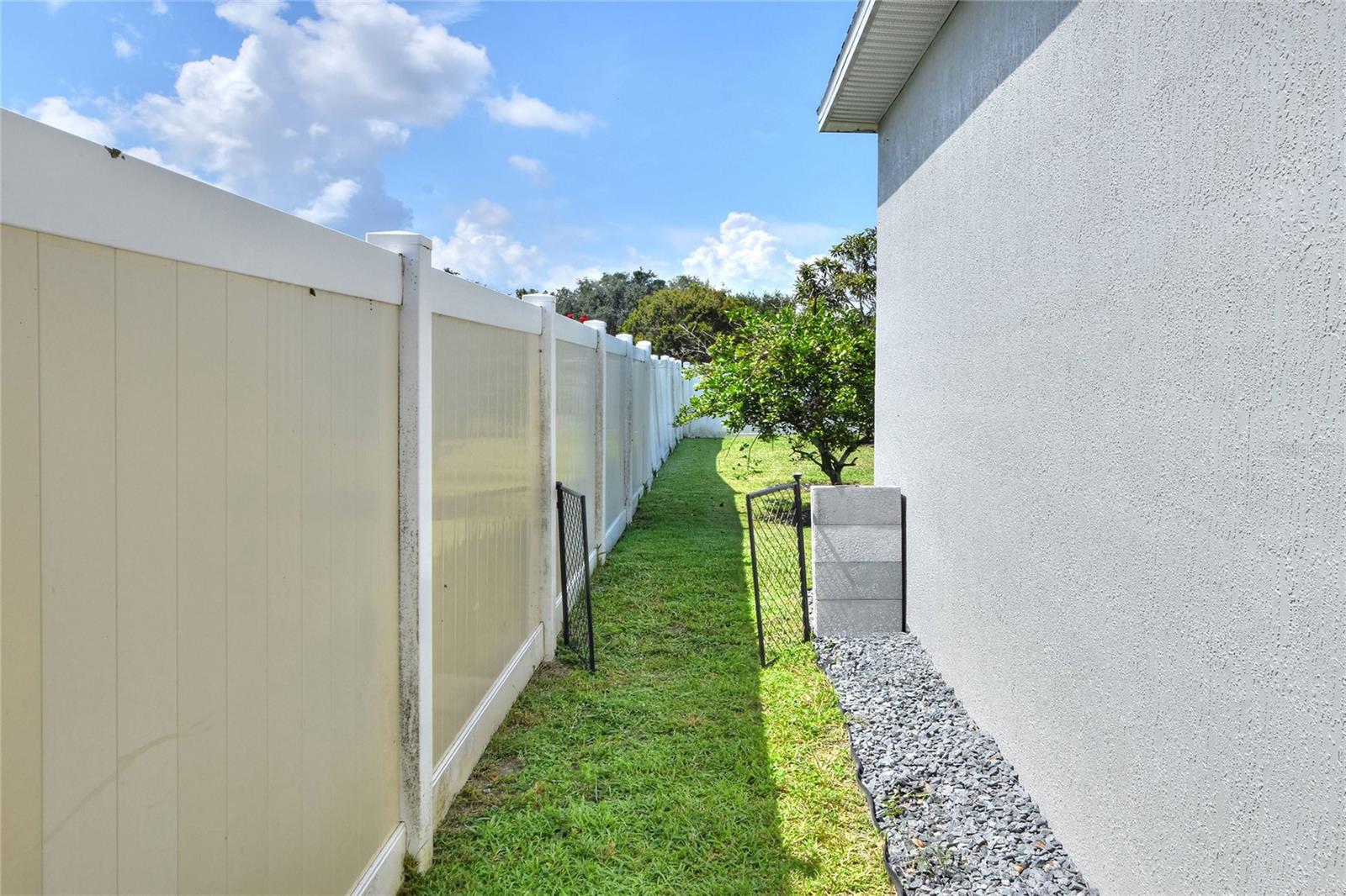 SOUTHCHASE - Residential